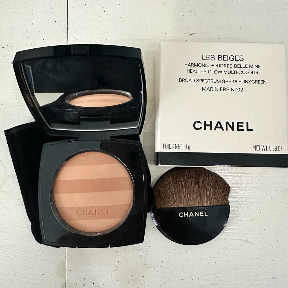 Never used, new in box Chanel bronzer with brush.